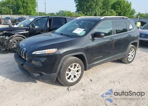 2015 Jeep Cherokee Latitude z USA, uszkodzony, nr VIN 1C4PJMCS6FW774940